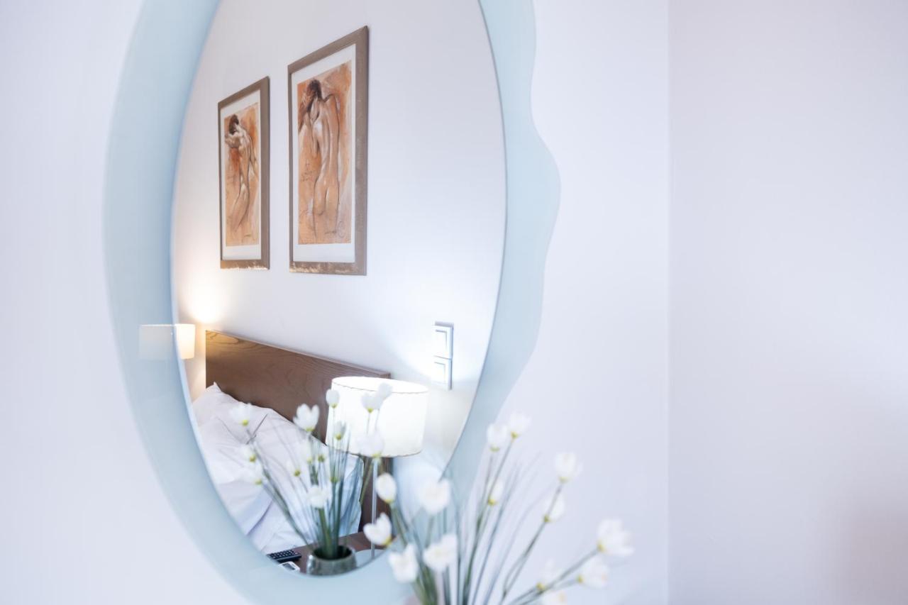 Family Apartment Near Port Pireus Eksteriør bilde