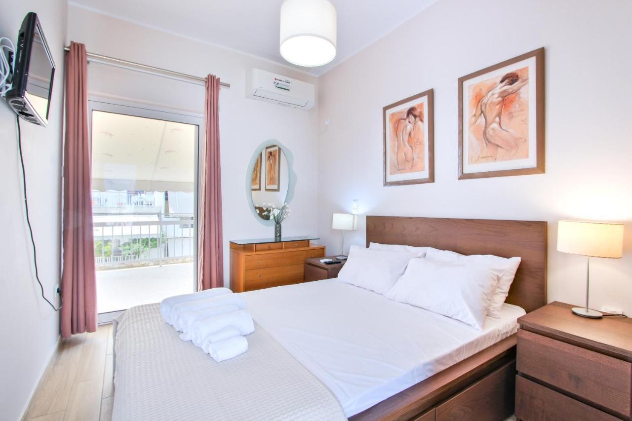 Family Apartment Near Port Pireus Eksteriør bilde