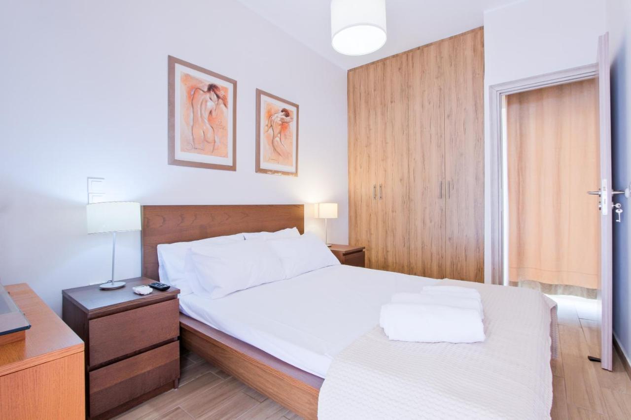Family Apartment Near Port Pireus Eksteriør bilde