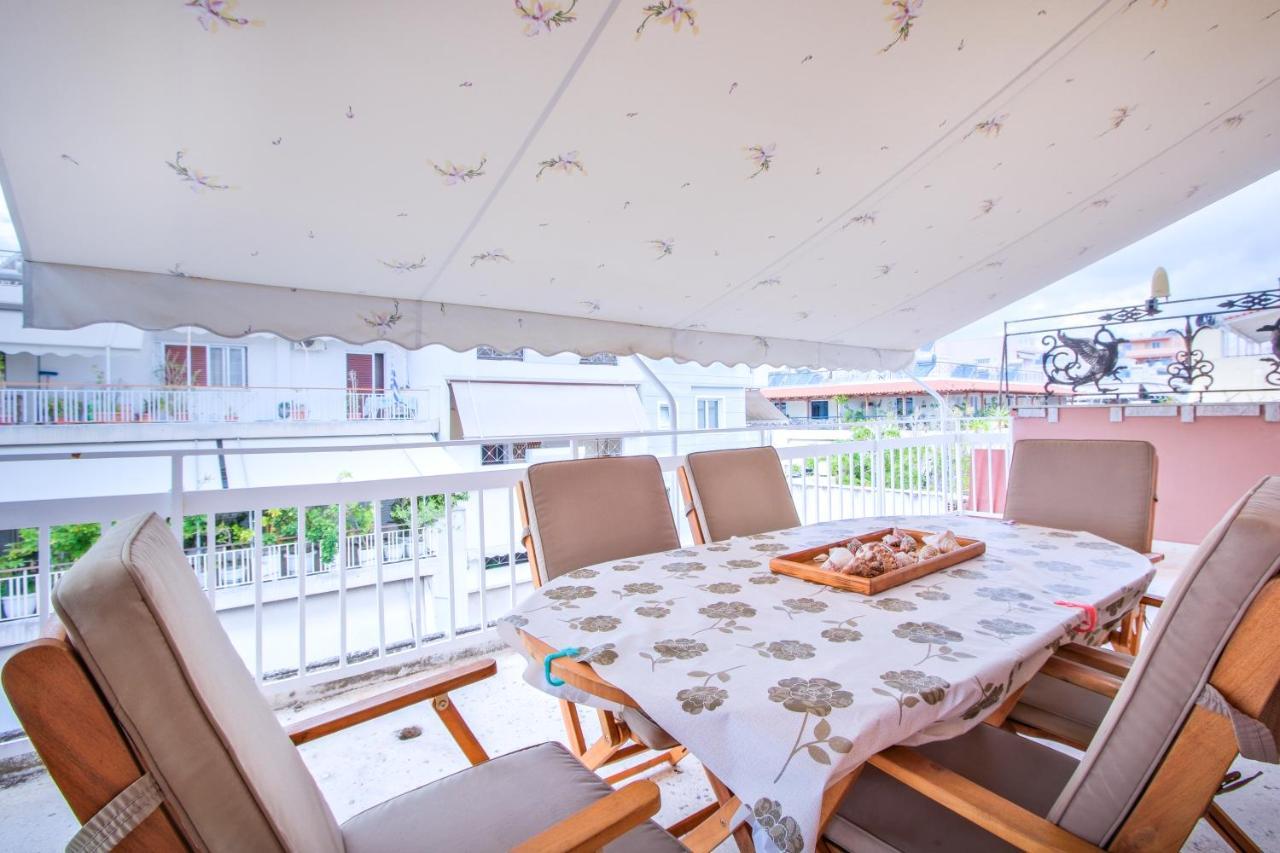 Family Apartment Near Port Pireus Eksteriør bilde